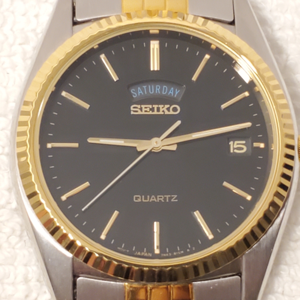 Vintage Seiko Men's Presidential Day Date Gold Tone Watch 1 Jewel Black Dial SS - Picture 1 of 11